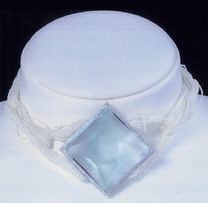 内原グループの保税展に出品したK18WGダイヤモンド・パール・アクアマリンネックレス